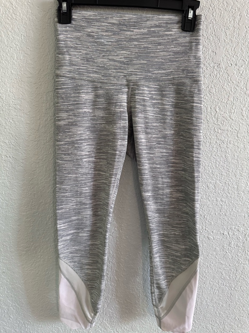 Lululemon High Rise Space Dye Crop Leggings Gray White Mesh Panel Size 6 - Picture 2 of 14